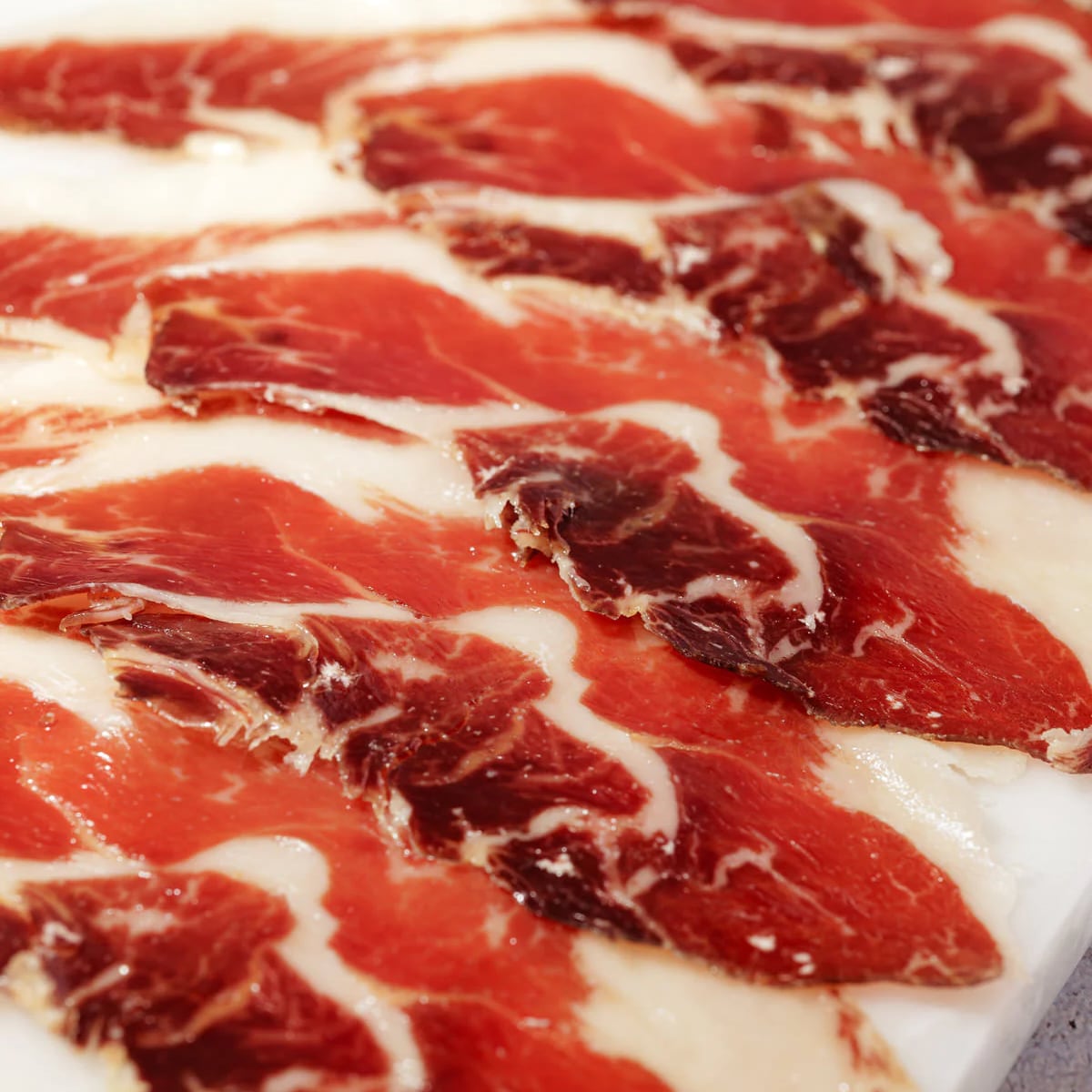 El origen de las tapas: historia, curiosidades y las más famosas